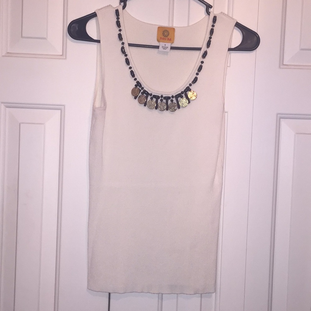 ❤️(3/$10)❤️Ruby Rd sweater sleeveless dress shirt